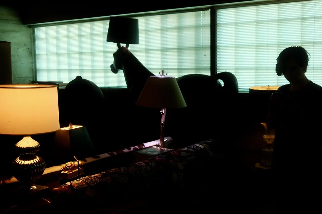 The interior lobby of EastWest Studios, featuring an enormous horse lamp.